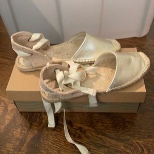 Soludos Gold Sandals size 7